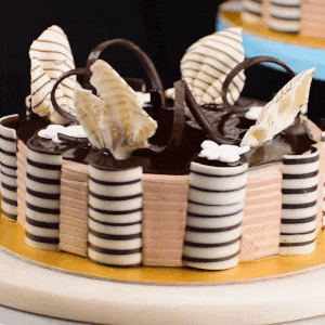 Boraca Bomb Cake