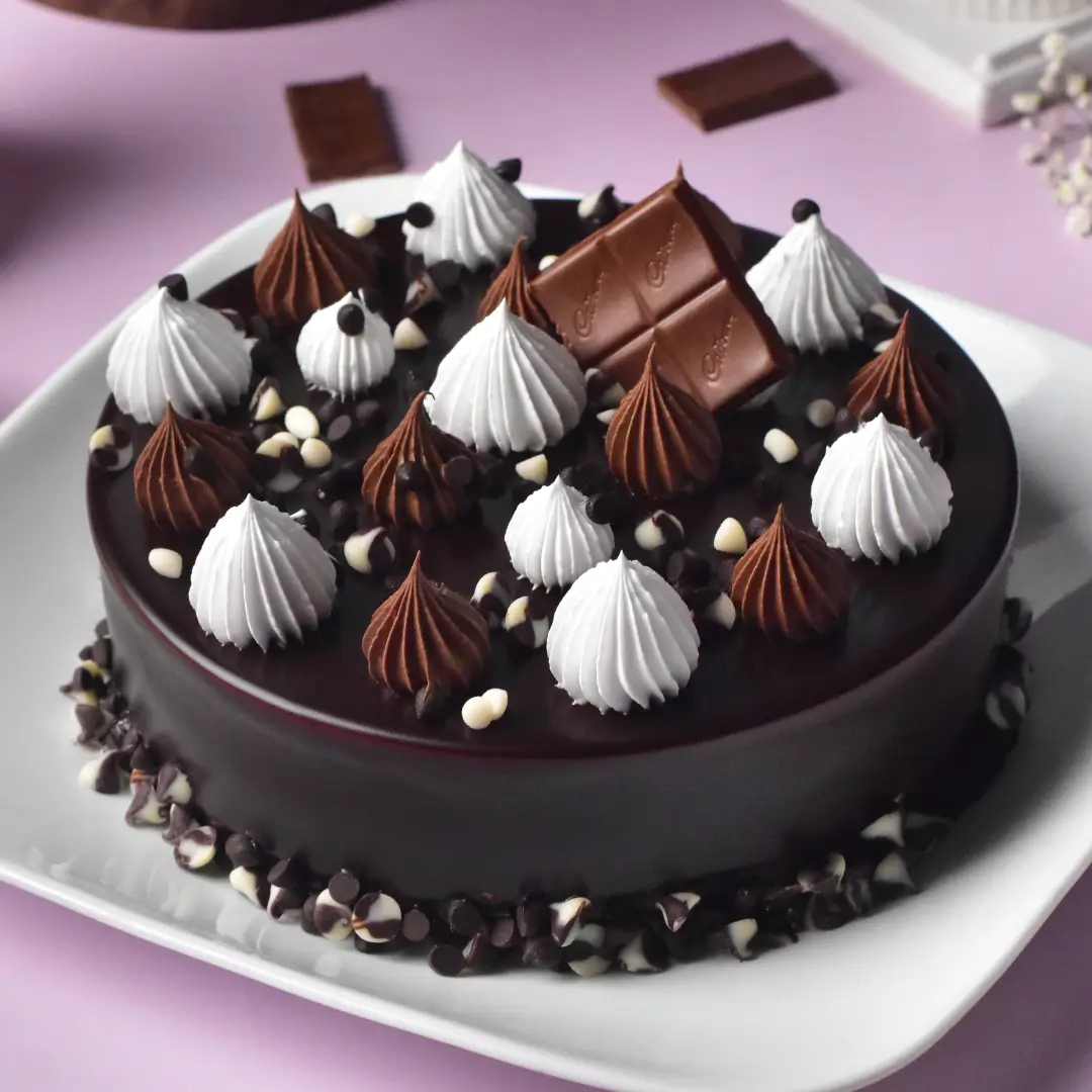 Choco Chips FC Cake